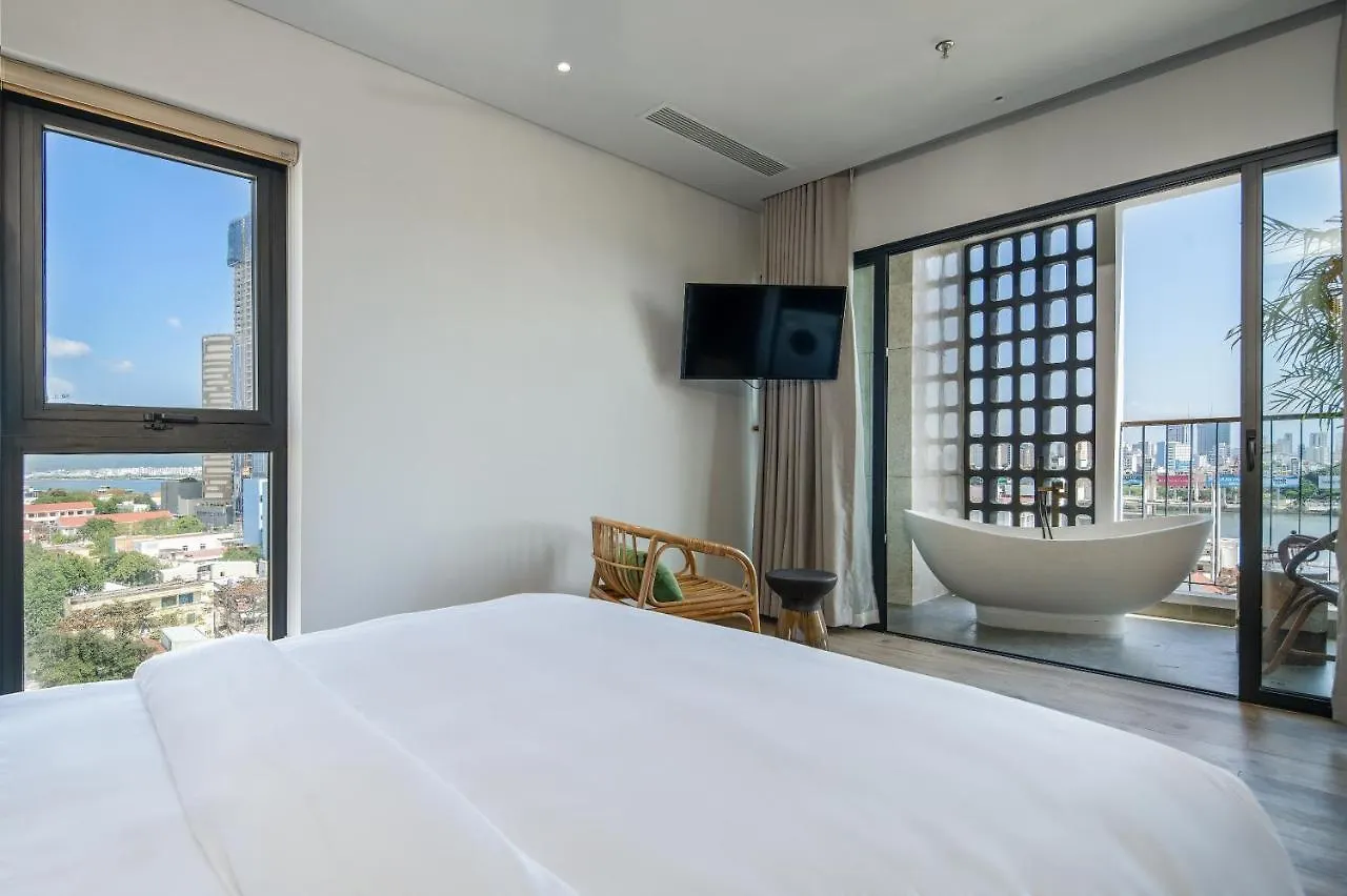 Seahorse Tropical Da Nang Hotel By Haviland 3*,  Vietnam